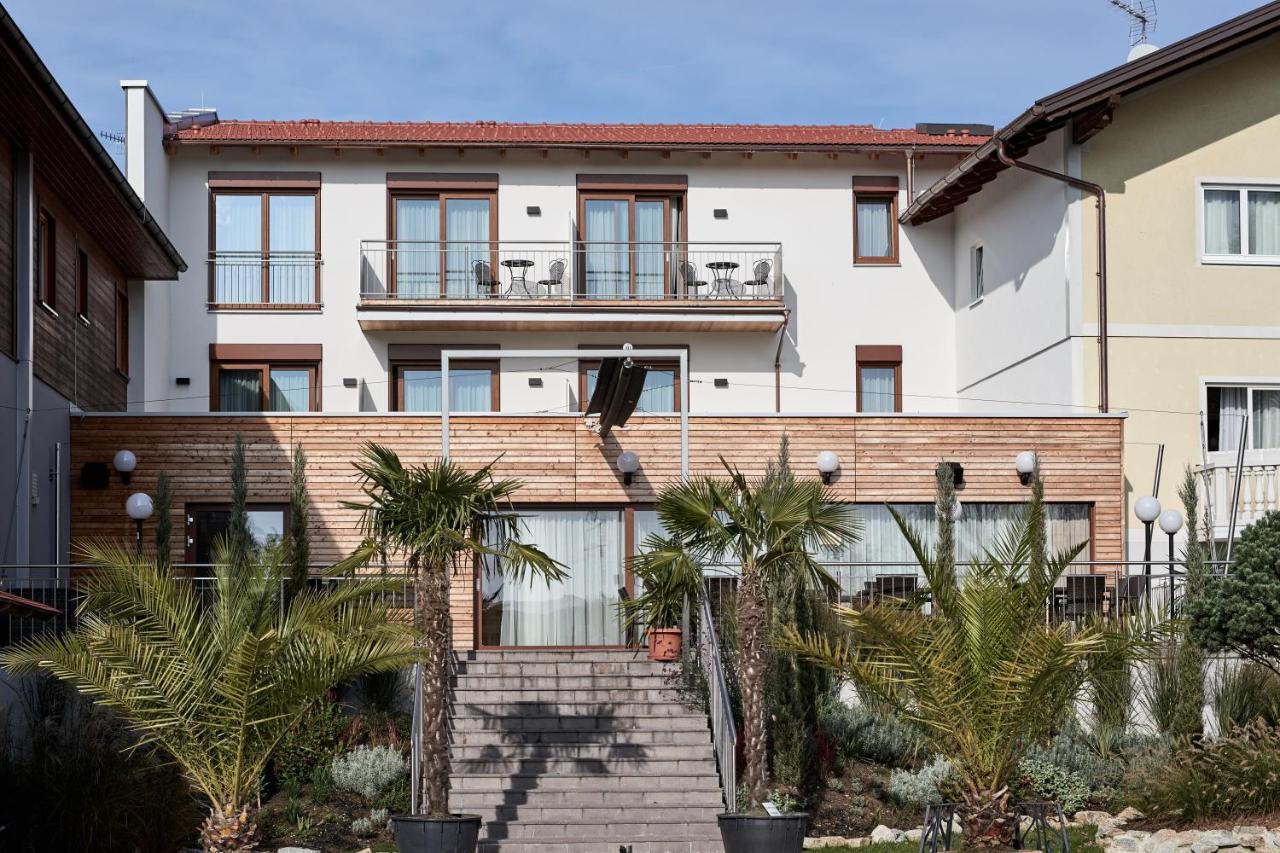 Hotel Gasthof-Strasser Tumeltsham Dış mekan fotoğraf
